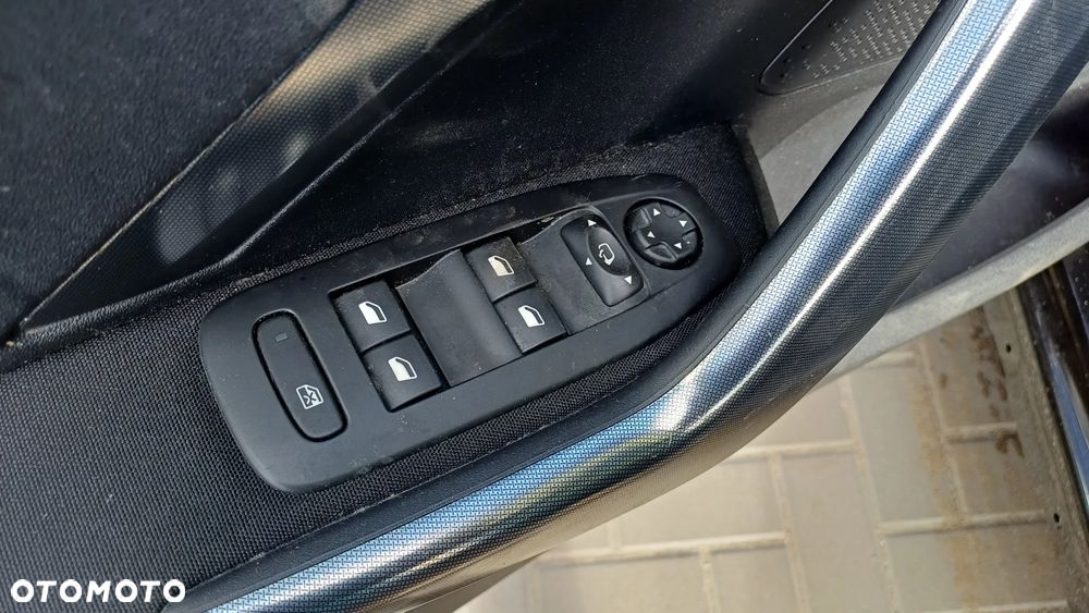 Peugeot 2008 PureTech 110 Stop&Start Allure - 15