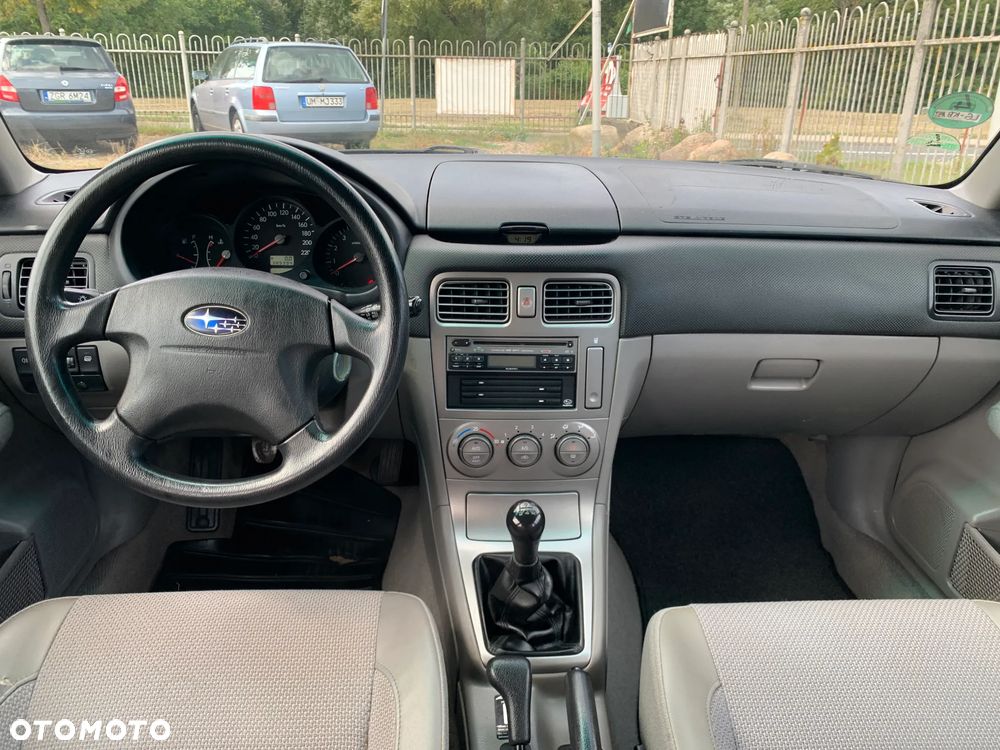 Subaru Forester 2.0 X Comfort - 12