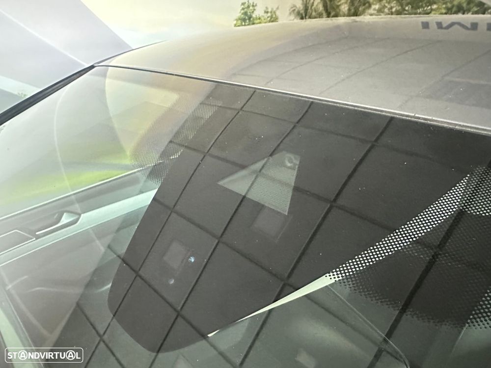 VW Passat 1.6 TDI Business DSG - 26