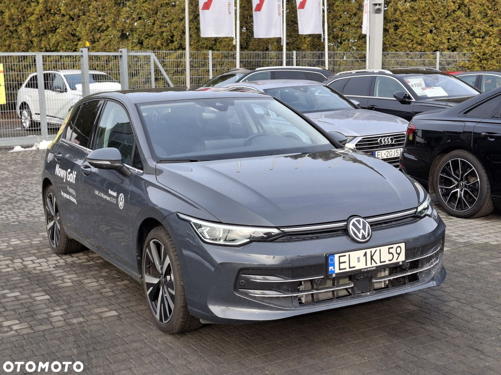 Volkswagen Golf - 2