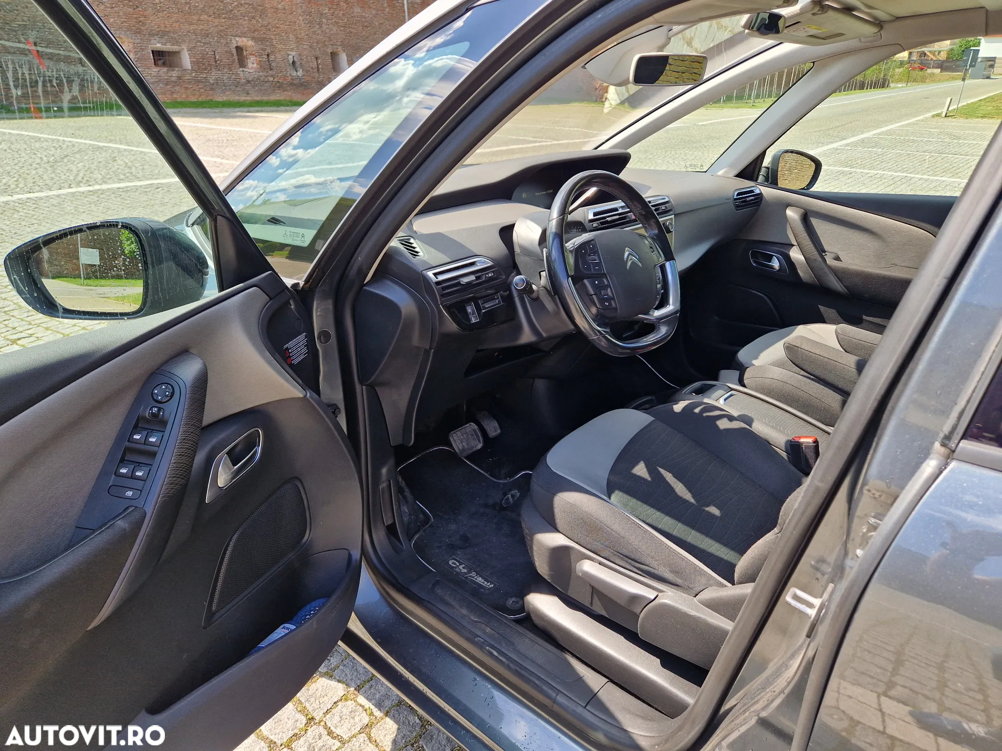 Citroën C4 Grand Picasso e-HDi 115 ETG6 Intensive - 11