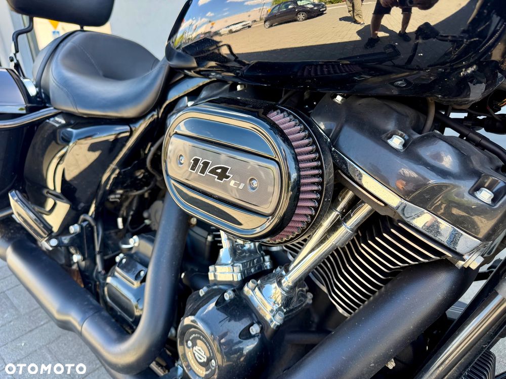 Harley-Davidson Touring Road King - 9