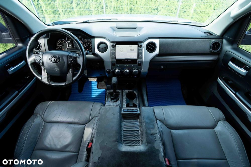 Toyota Tundra - 12
