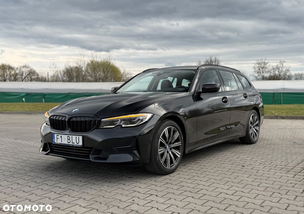 BMW Seria 3 320d xDrive Sport Line Shadow - 7
