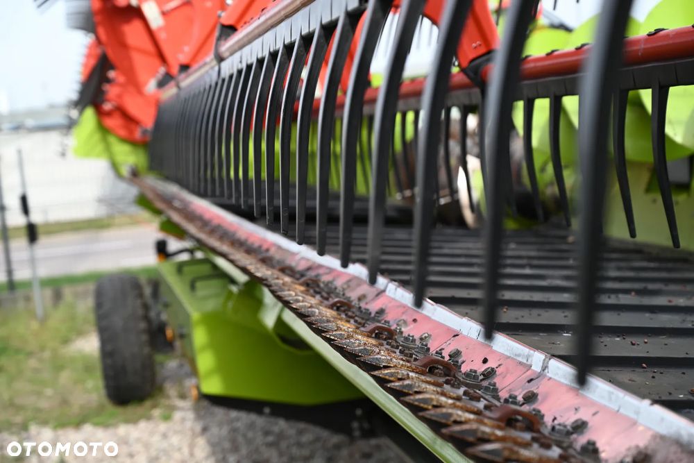 Claas LEXION 8800 TT 4X4 DEMO + CONVIO FLEX 1230 - 37