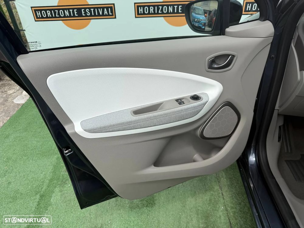 Renault Zoe (c/ Bateria) 41 kwh Intens - 25
