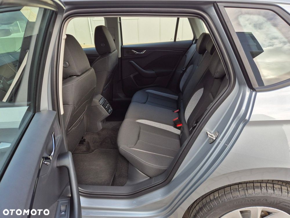 Skoda Kamiq 1.0 TSI Edition 130 DSG - 19