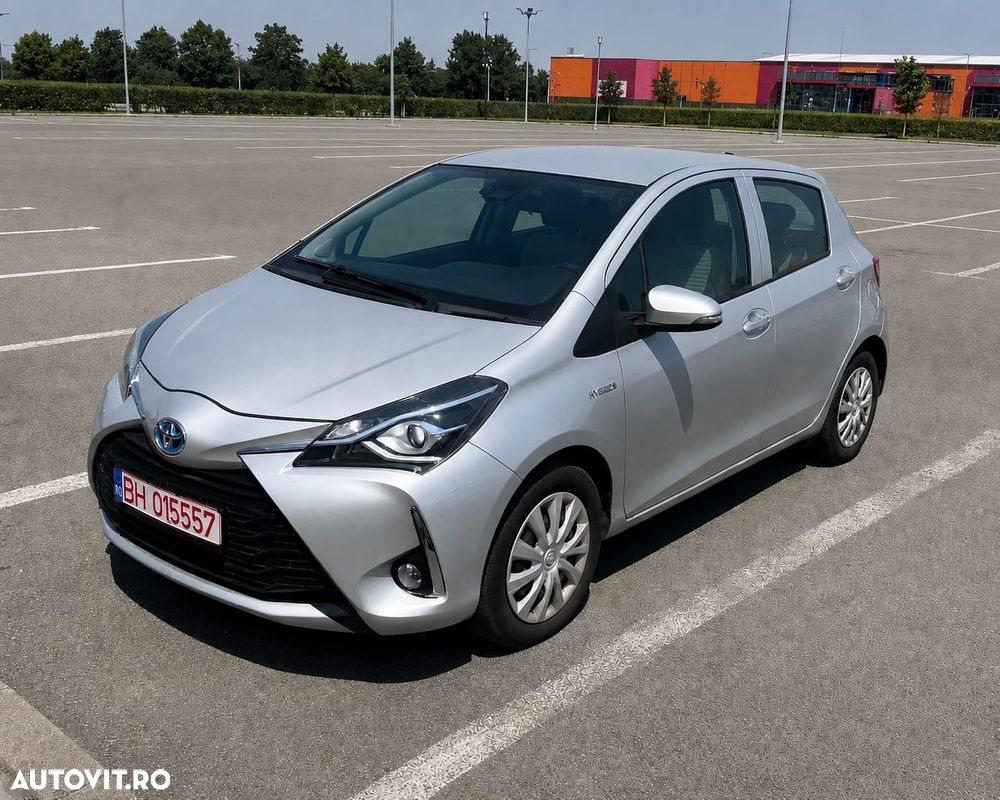 Toyota Yaris - 4