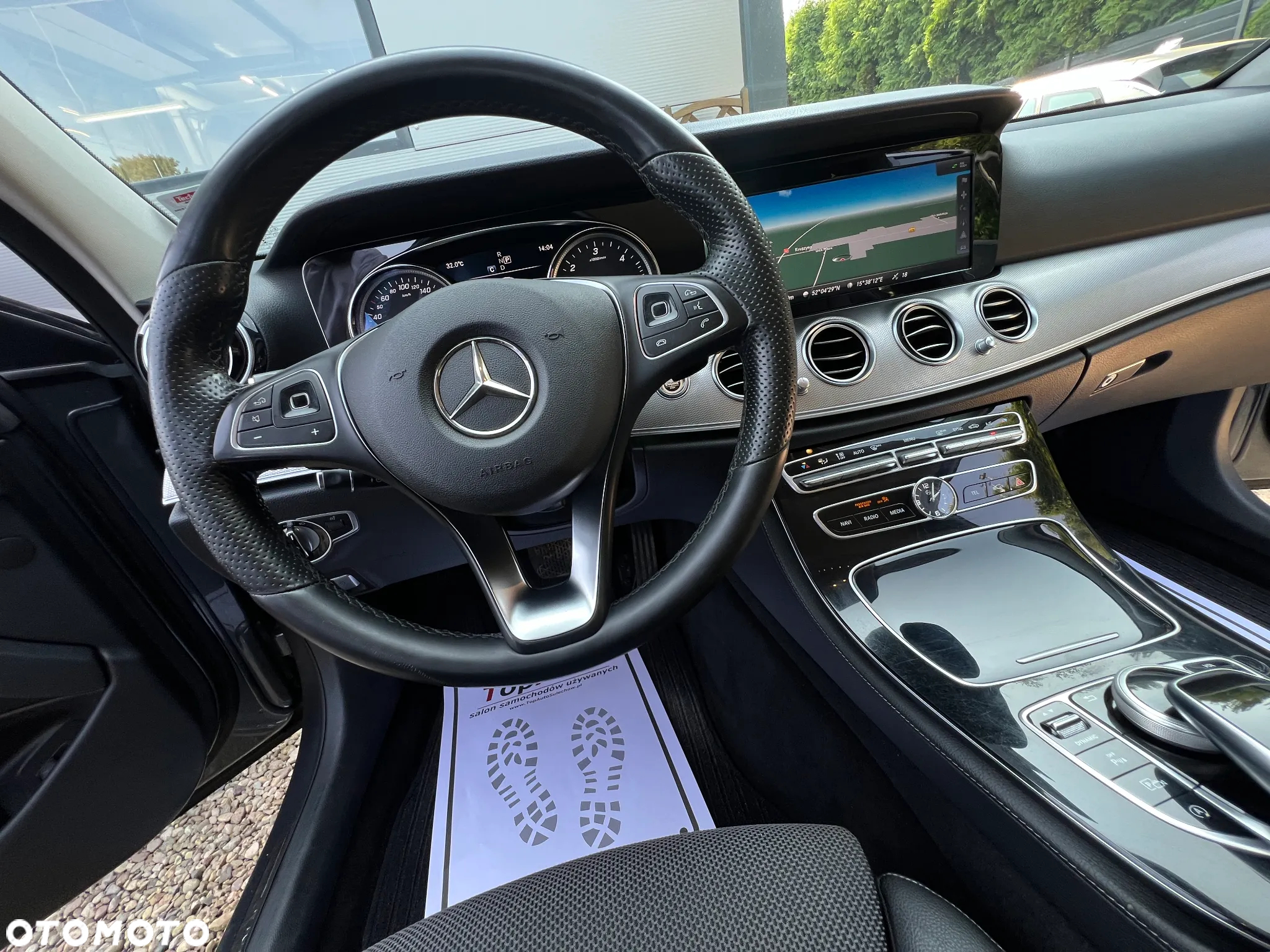 Mercedes-Benz Klasa E 220 d - 25