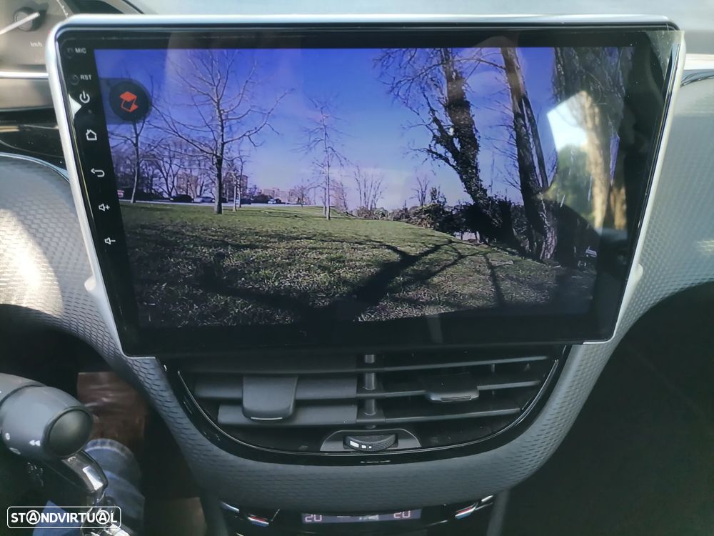 Peugeot 2008 1.6 e-HDi Allure 2-Tronic - 23