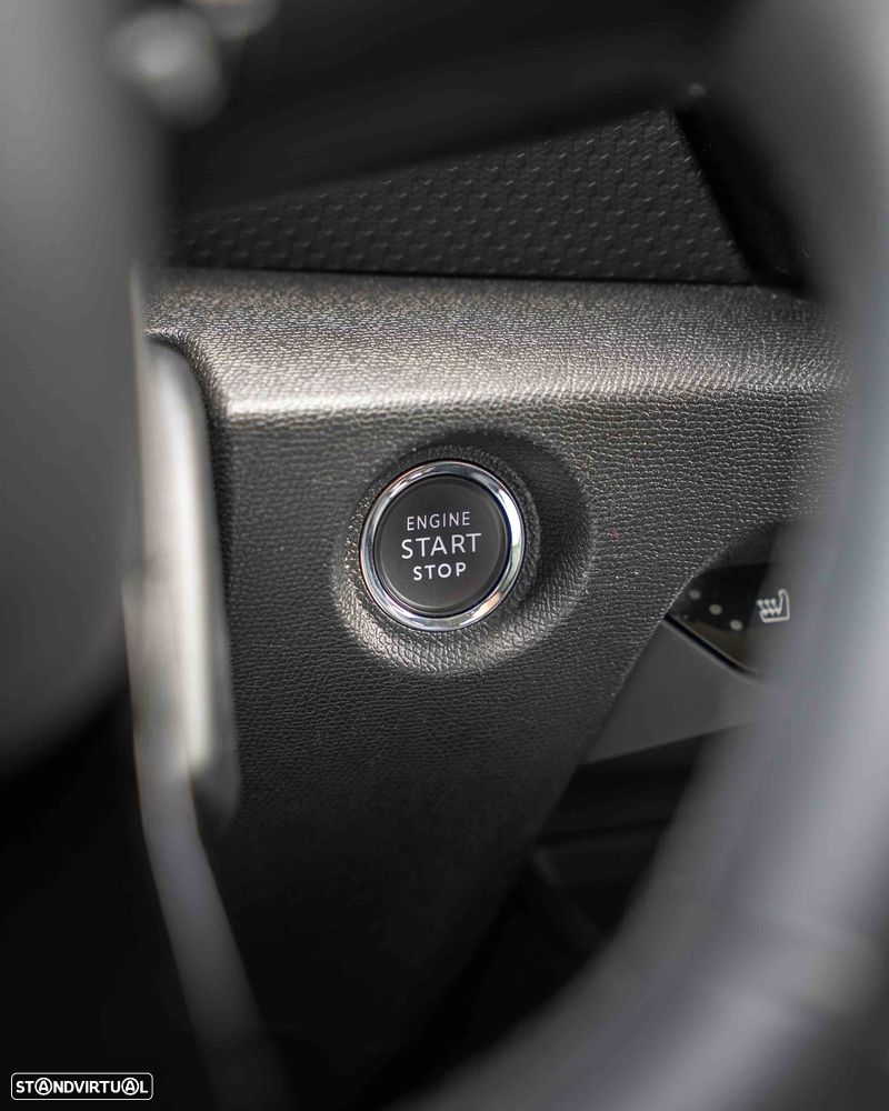 Citroën C4 X PureTech 130 Stop&Start EAT8 SHINE - 29