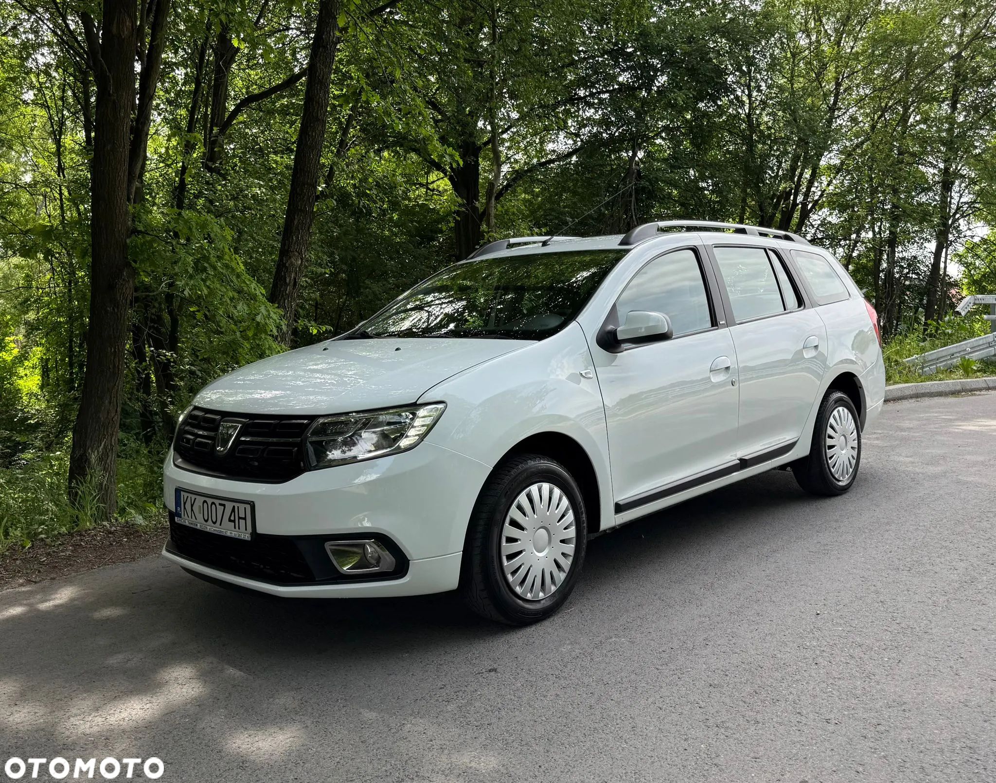 Dacia Logan MCV 1.0 TCe Laureate S&S - 1