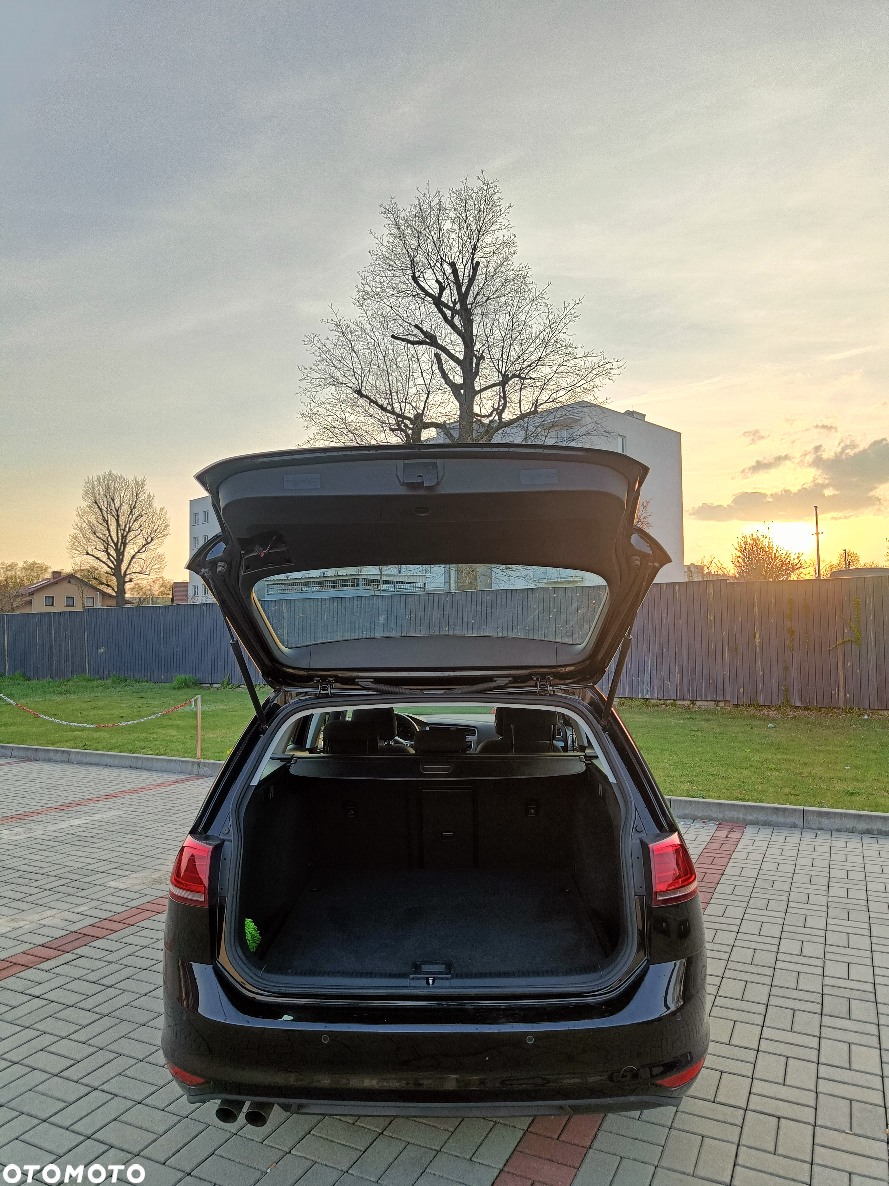 Volkswagen Golf - 17