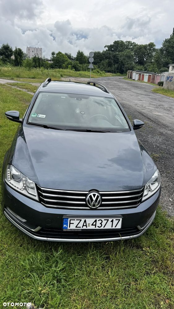 Volkswagen Passat 2.0 TDI Comfortline DSG - 22