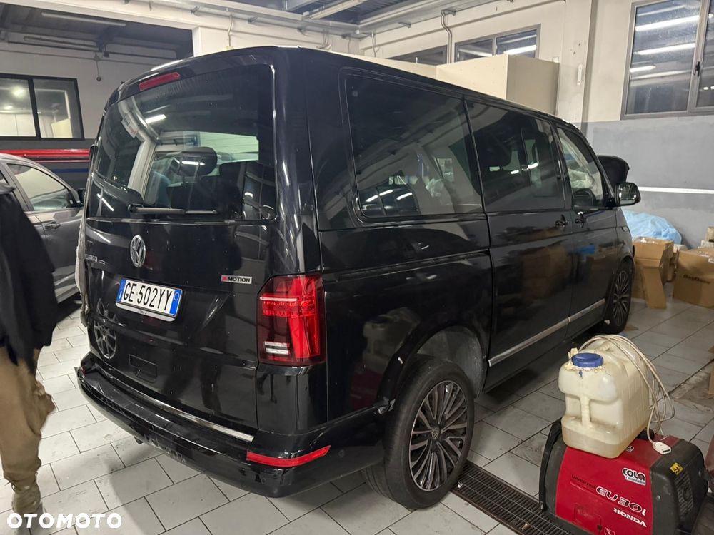 Volkswagen Multivan 6.1 2.0 TDI L1 Highline 4Motion DSG - 2
