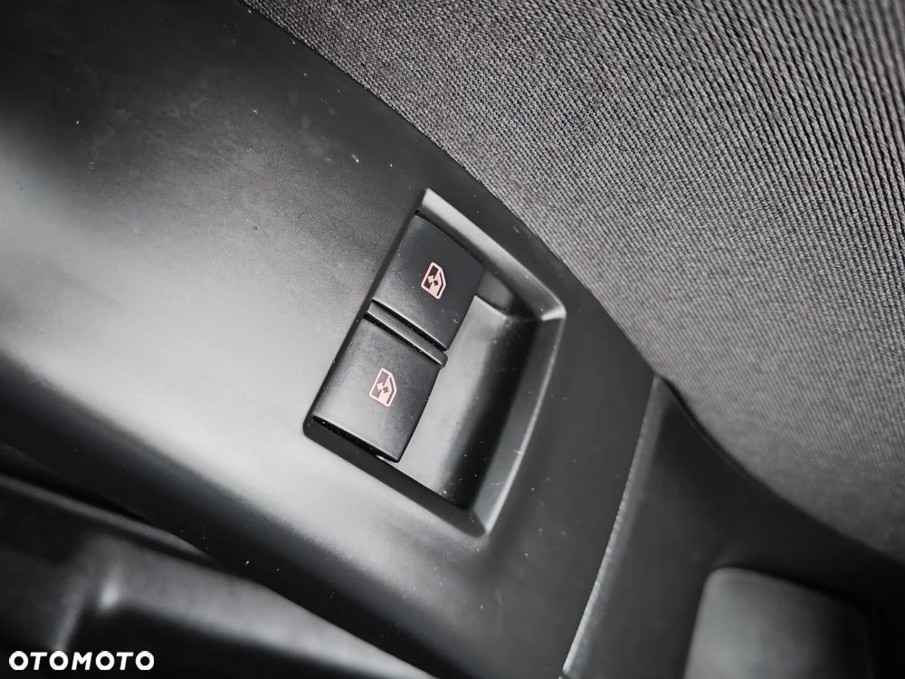 Opel Meriva 1.4 T Enjoy S&S - 29