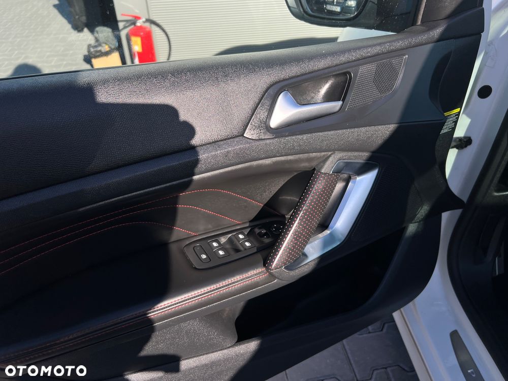 Peugeot 308 PureTech 130 EAT6 Stop & Start GT-Line Edition - 19