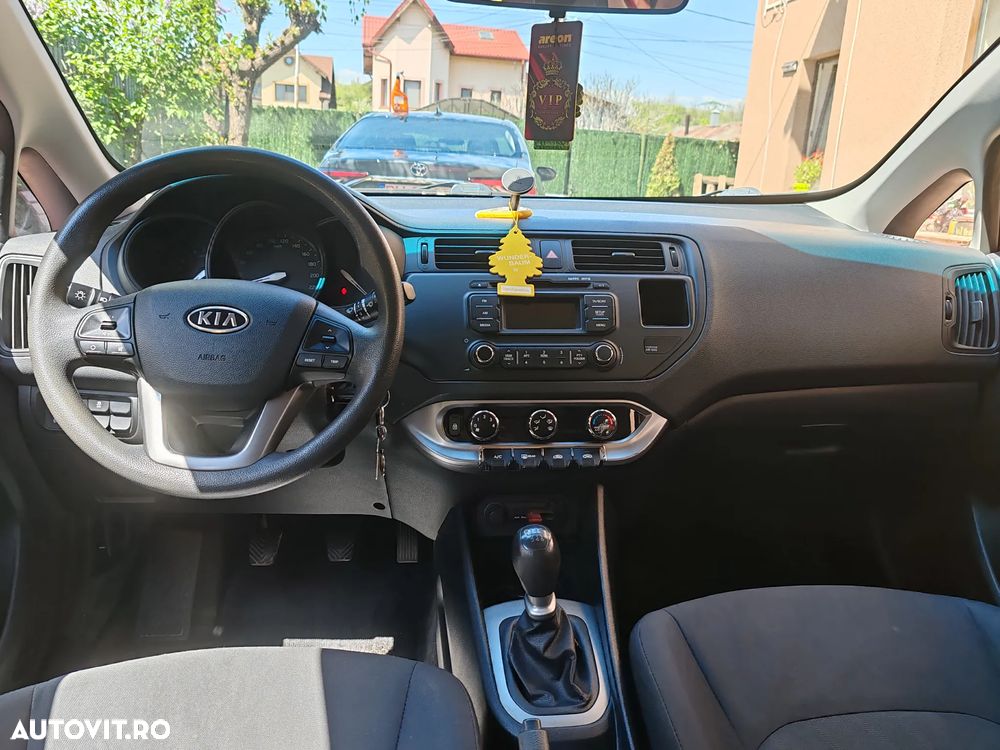 Kia Rio 1.4 GSL Classic - 6