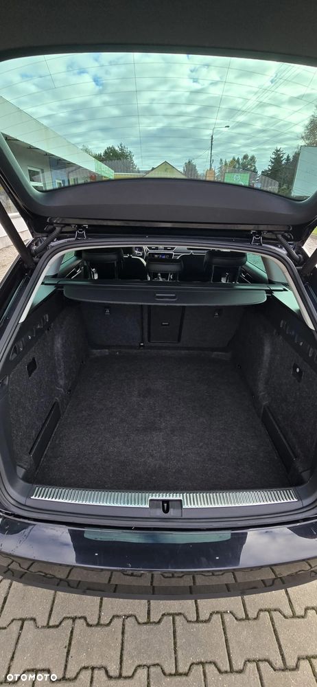 Skoda Superb 2.0 TDI SCR L&K DSG - 11