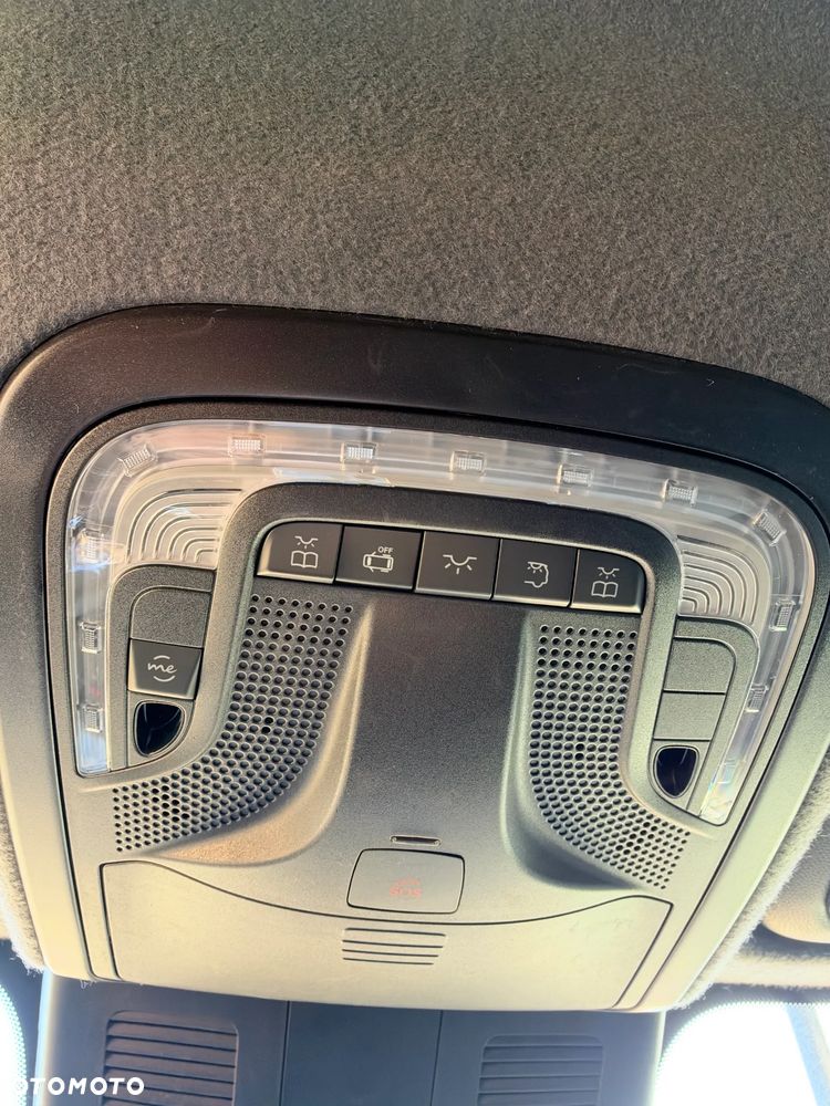Mercedes-Benz Sprinter - 27