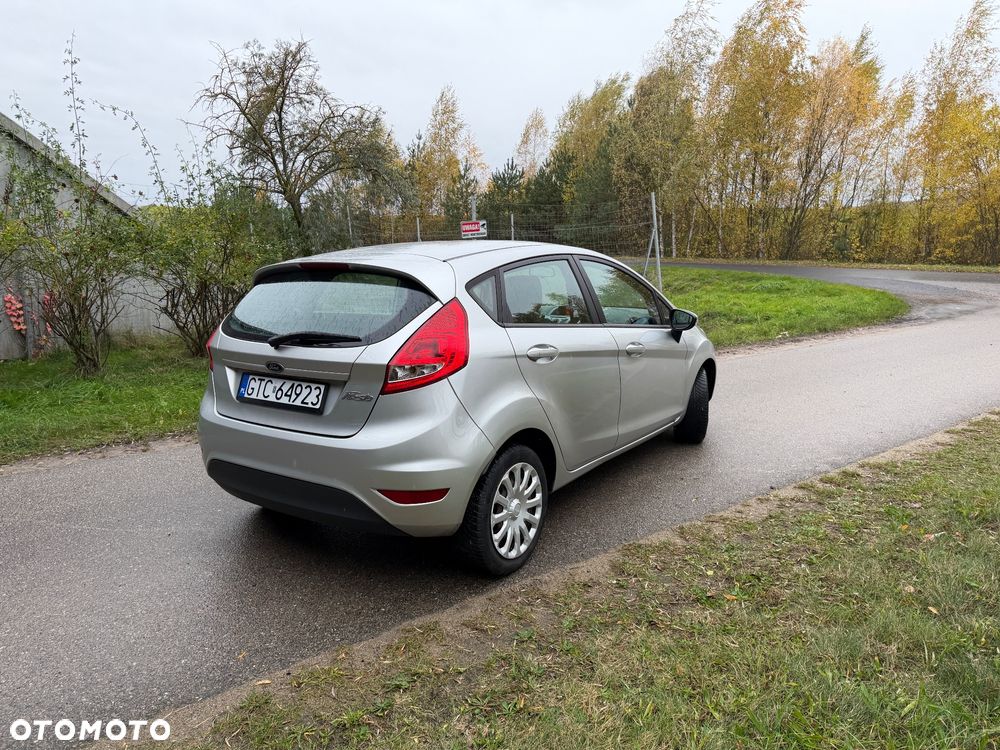 Ford Fiesta 1.25 Champions Edition - 9