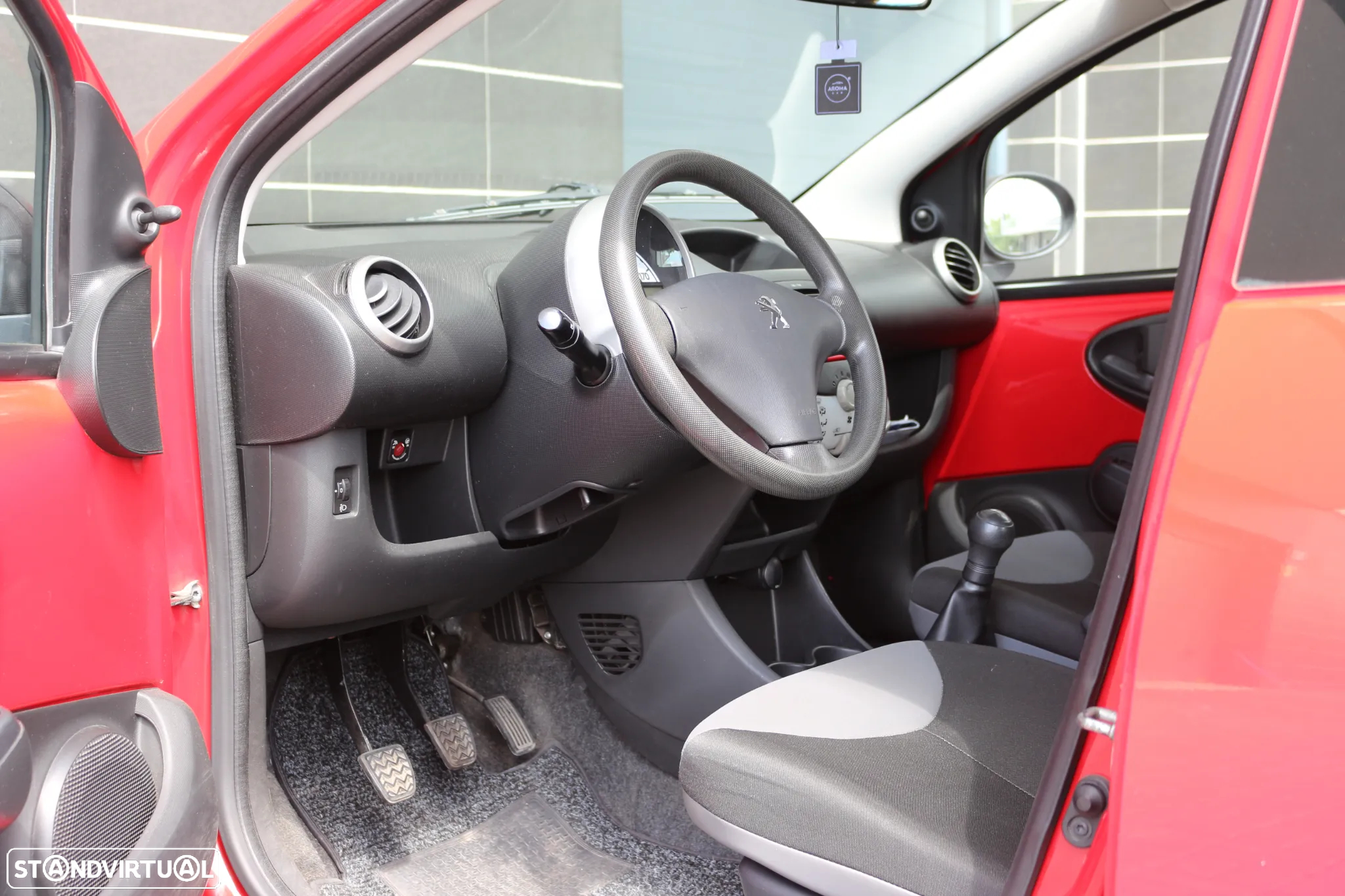 Peugeot 107 1.0 Trendy - 8