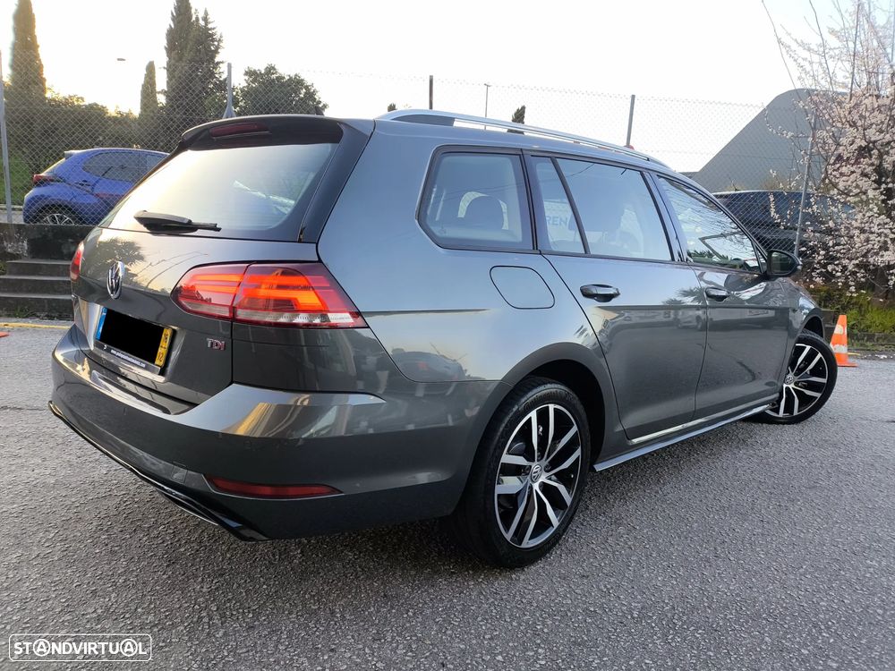 VW Golf Variant 1.6 TDi R-Line - 5