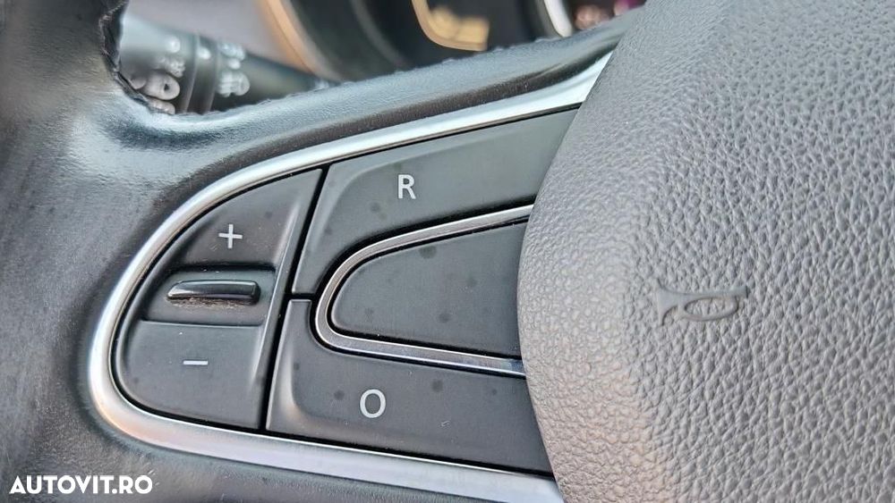 Renault Kadjar - 25