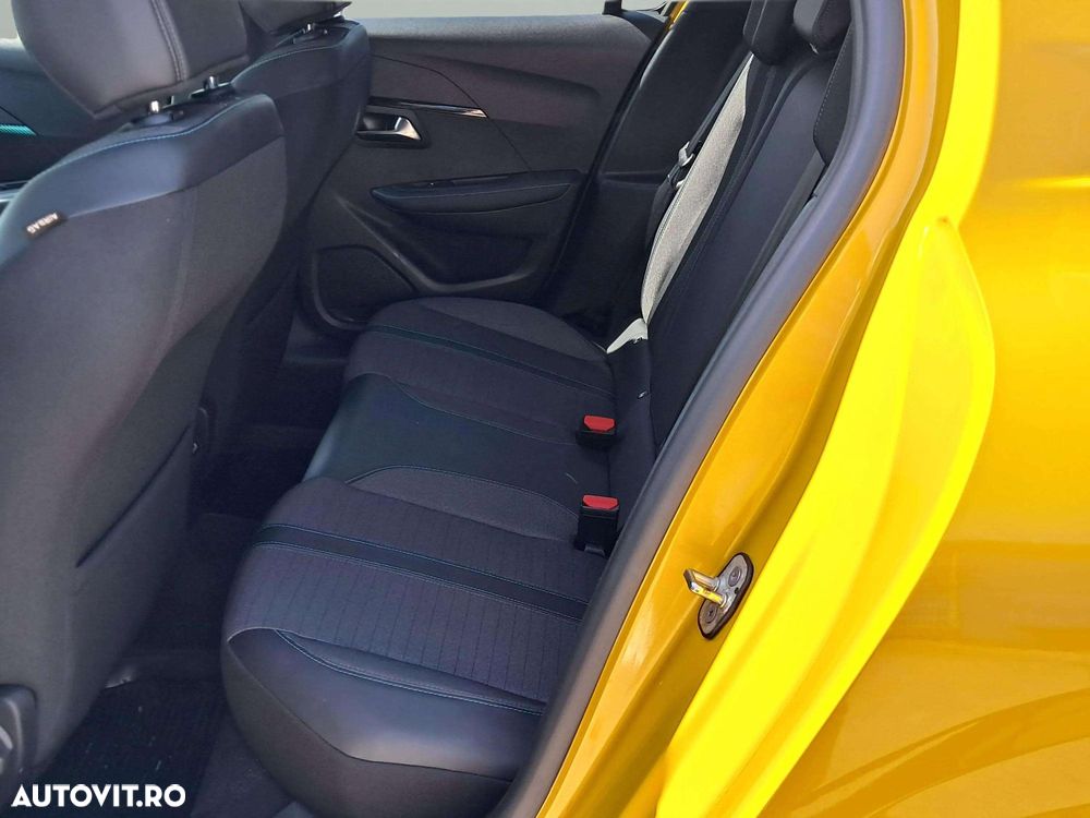 Peugeot 208 1.2 L PureTech STT EAT8 Allure Pack - 14