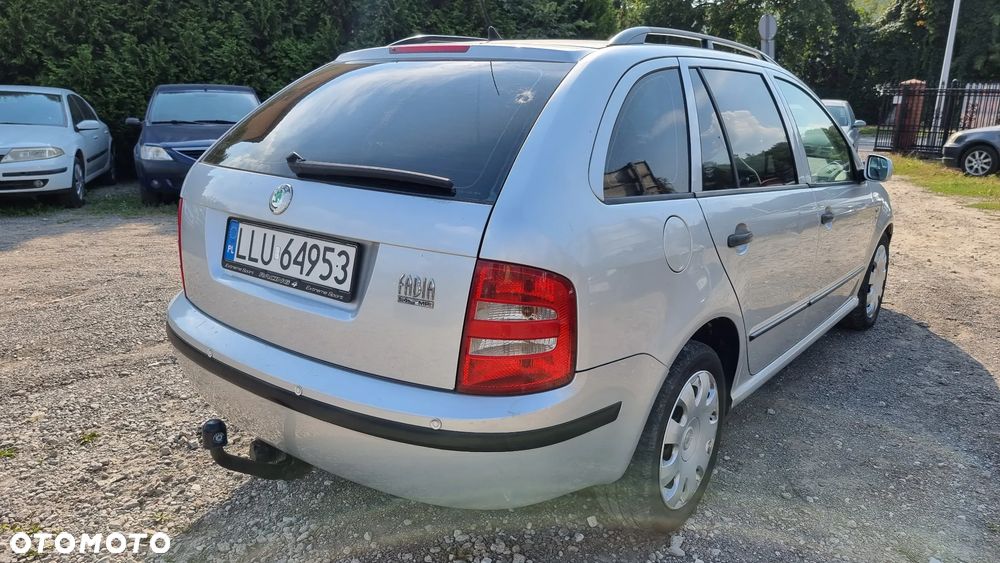 Skoda Fabia 1.4 Fresh - 25