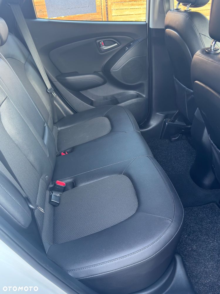Hyundai ix35 - 12