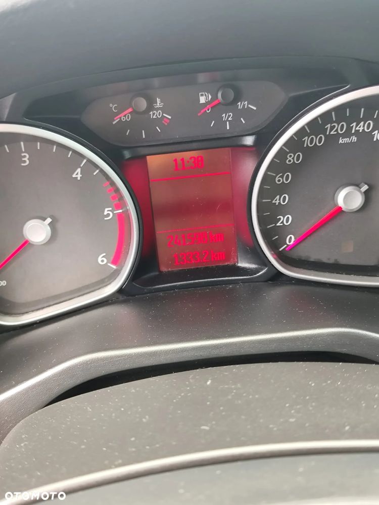 Ford Mondeo 2.0 TDCi Silver X - 2