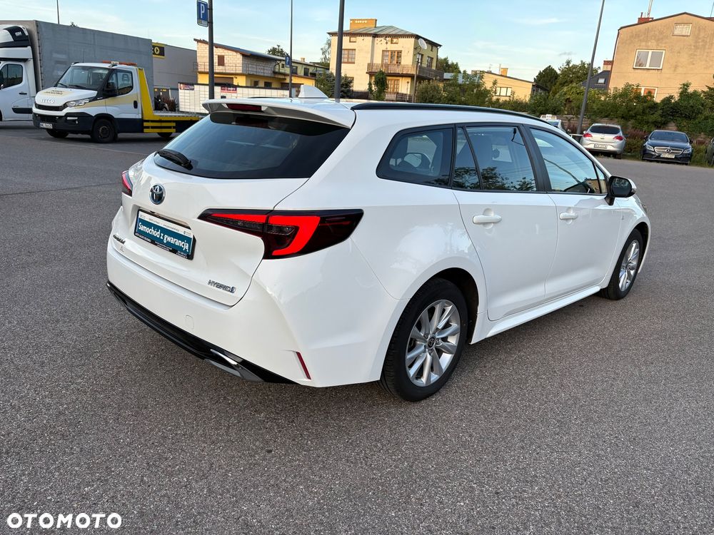 Toyota Corolla 1.8 Hybrid Comfort - 4