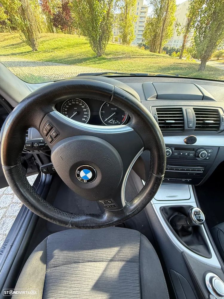 BMW 120 - 10