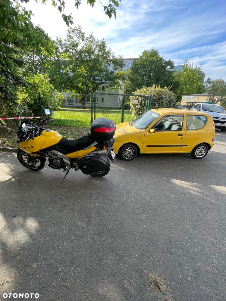 Suzuki V-STROM - 2