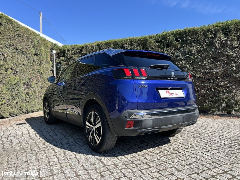 Peugeot 3008 1.2 PureTech Allure EAT8 - 3
