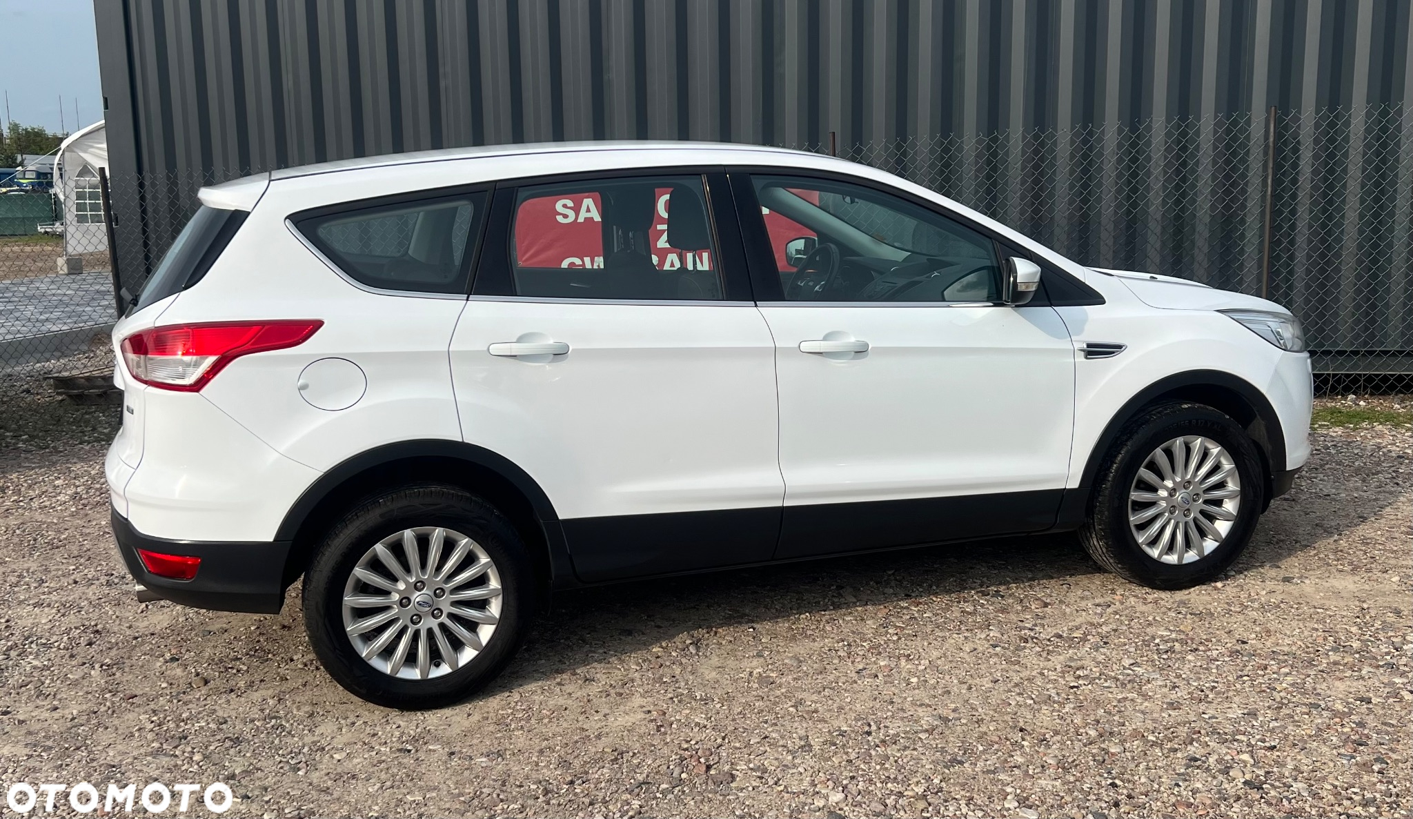 Ford Kuga - 27