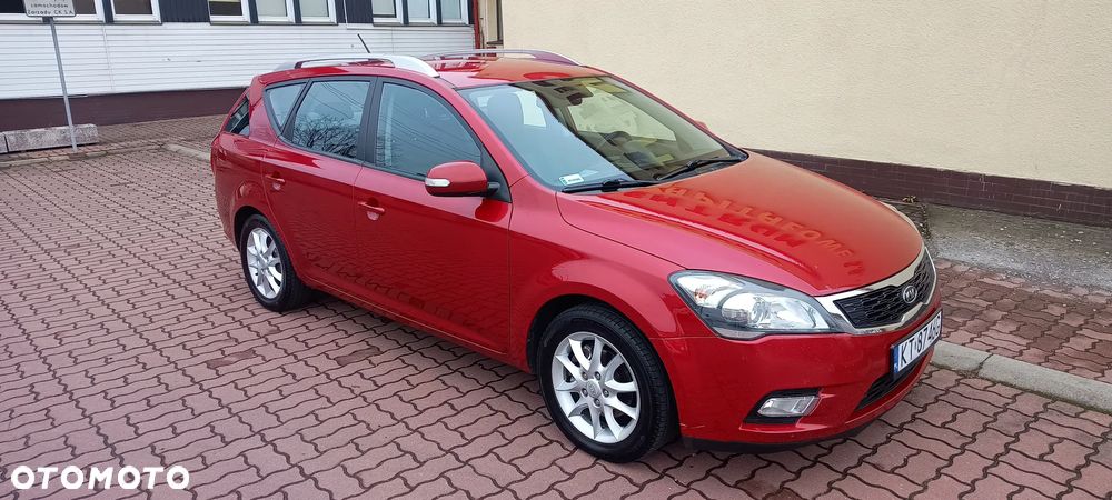 Kia Ceed 1.6 CVVT Automatik EX - 3