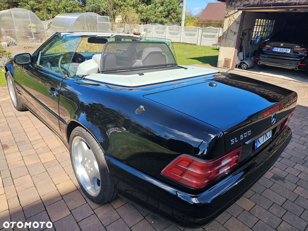 Mercedes-Benz SL - 8