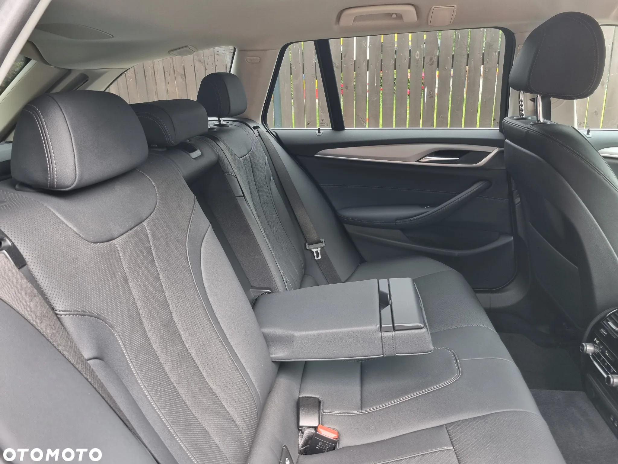 BMW Seria 5 520d Touring - 21