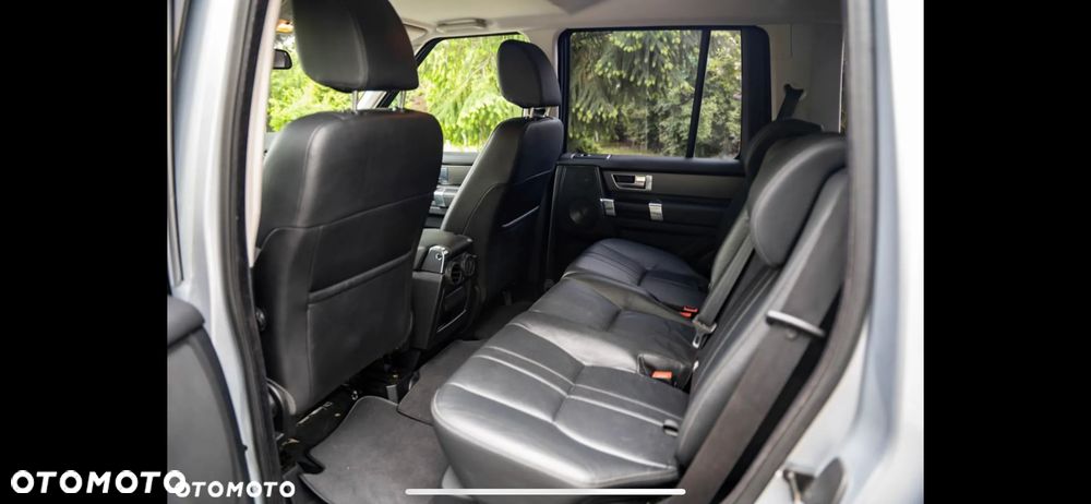 Land Rover Discovery 3.0D V6 E - 6