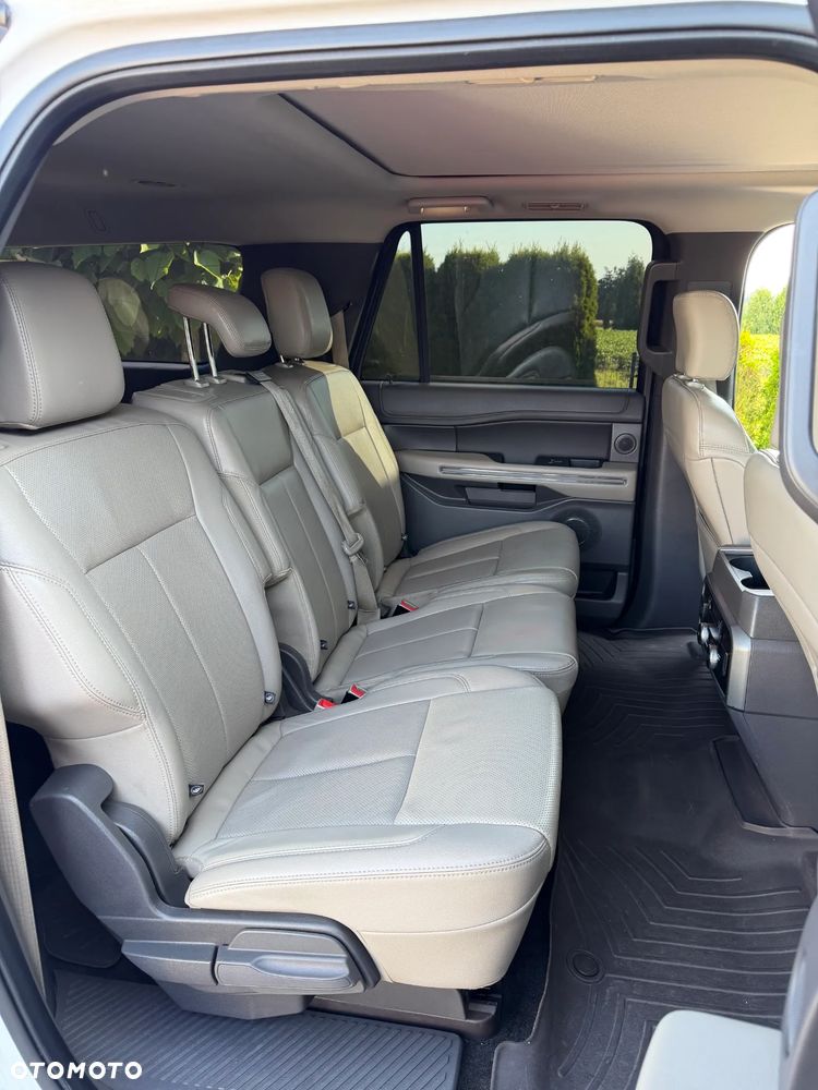 Ford Expedition - 11
