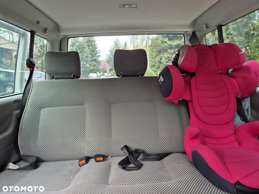 Volkswagen Multivan Standard - 15