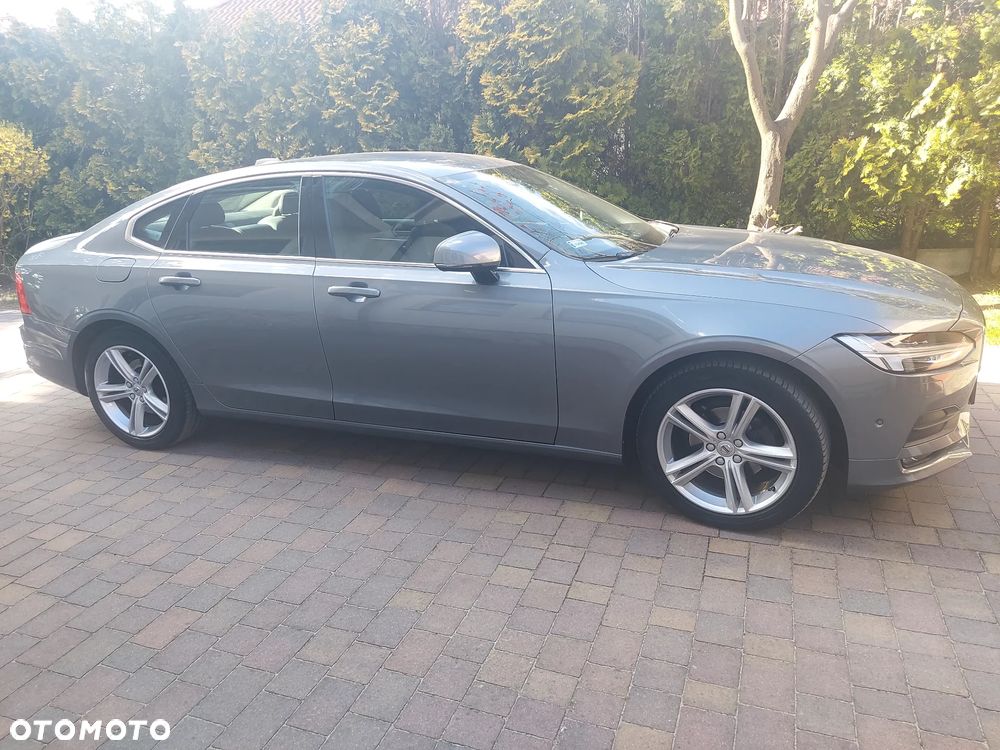 Volvo S90 D4 Momentum - 20