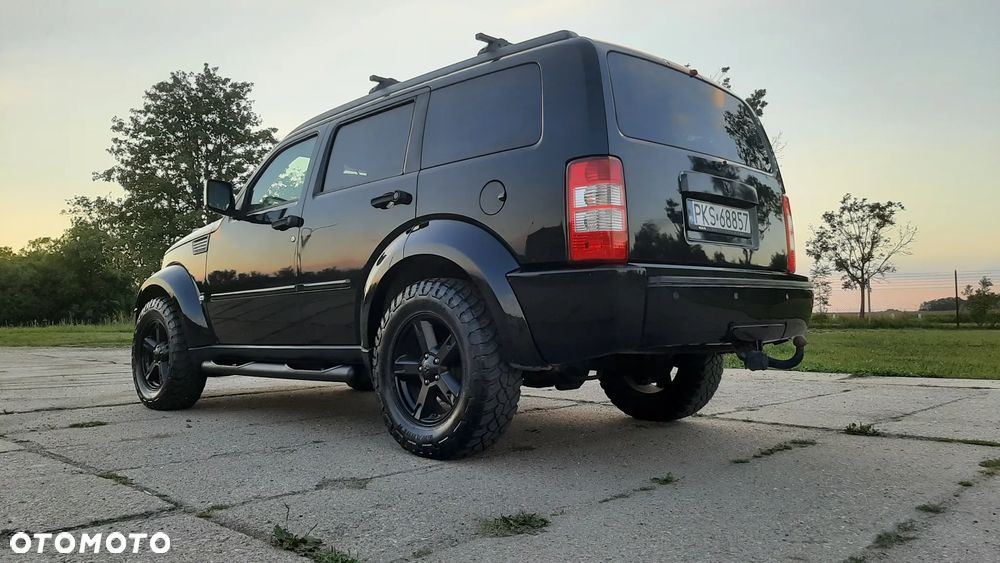 Dodge Nitro 2.8 CRD SXT - 8
