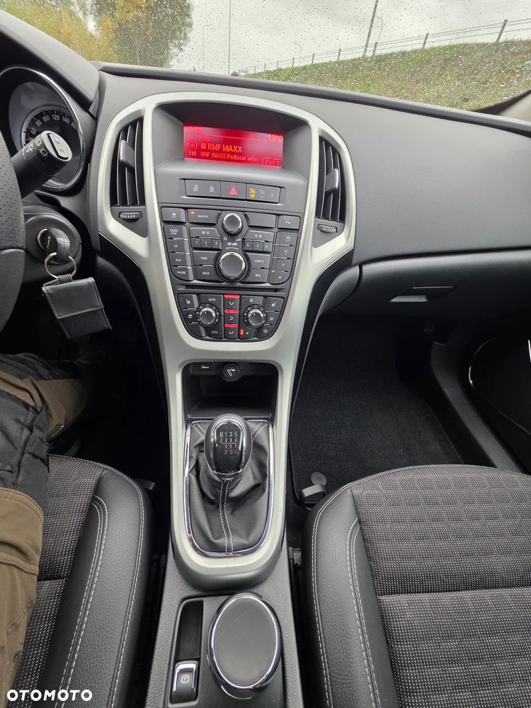Opel Astra 1.4 Turbo ecoFLEX Start/Stop - 32