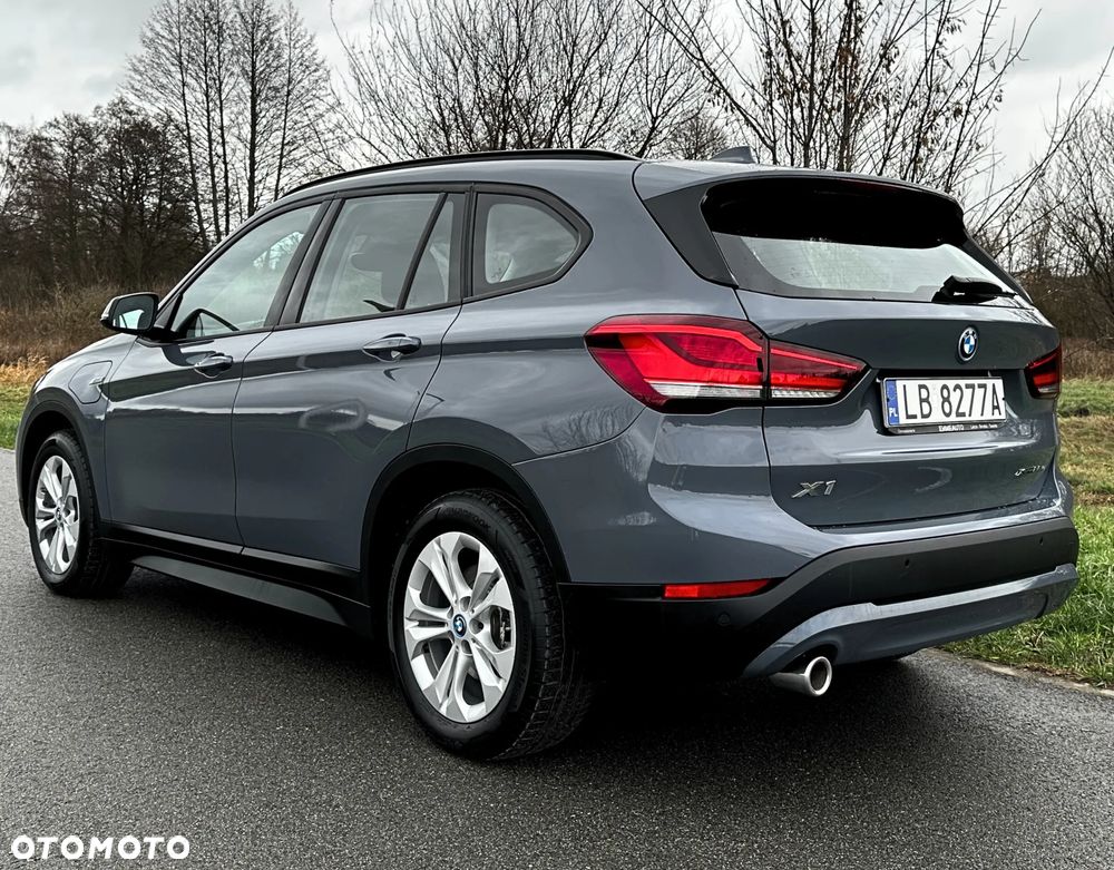 BMW X1 xDrive25e Sport Line - 6