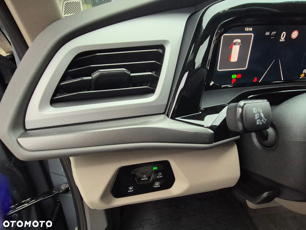 Volkswagen Multivan 1.5 eHybrid PHEV 180kW 4Motion L2 Edition DSG - 13