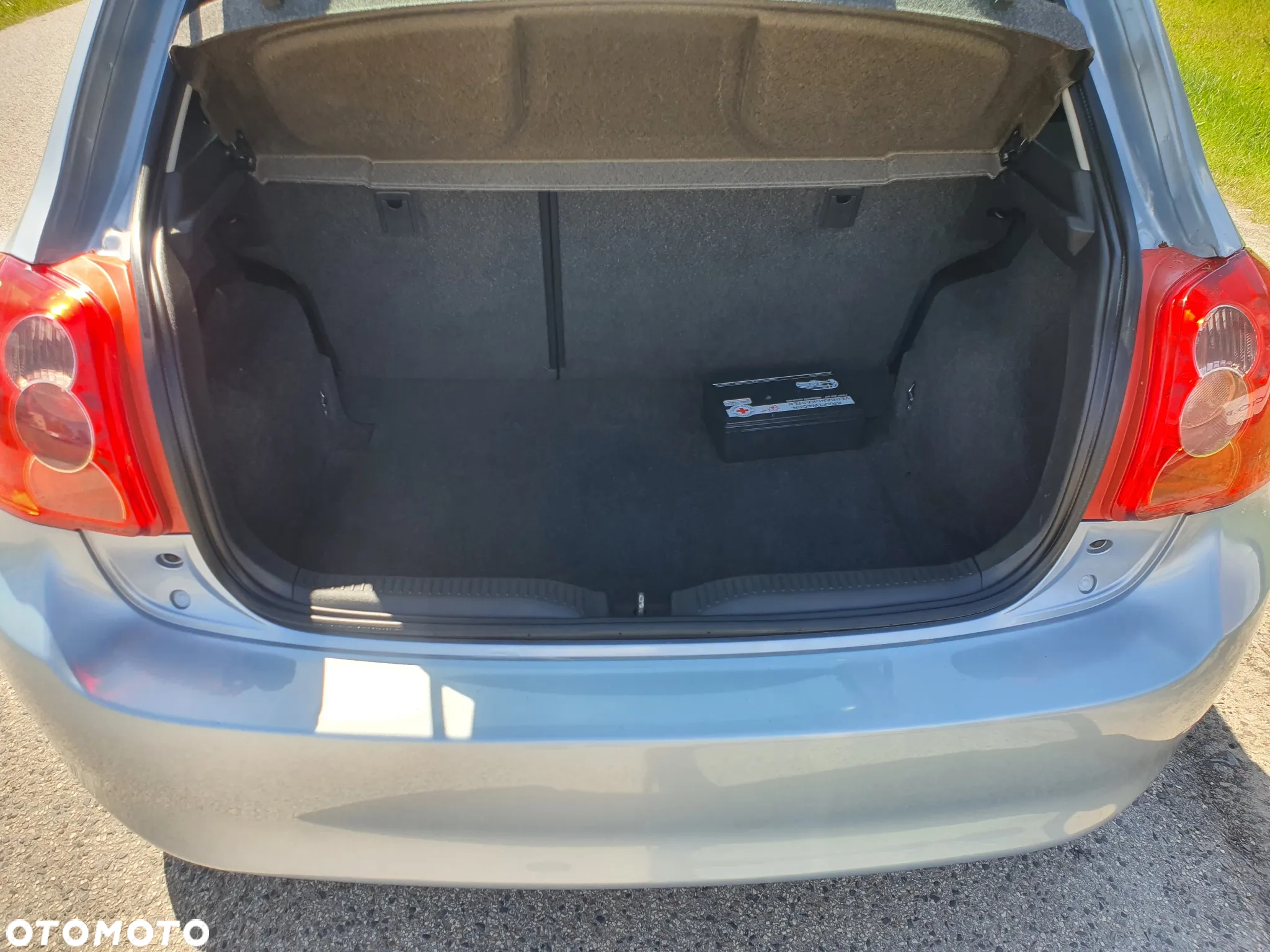 Toyota Auris 1.33 VVT-i Entry - 23