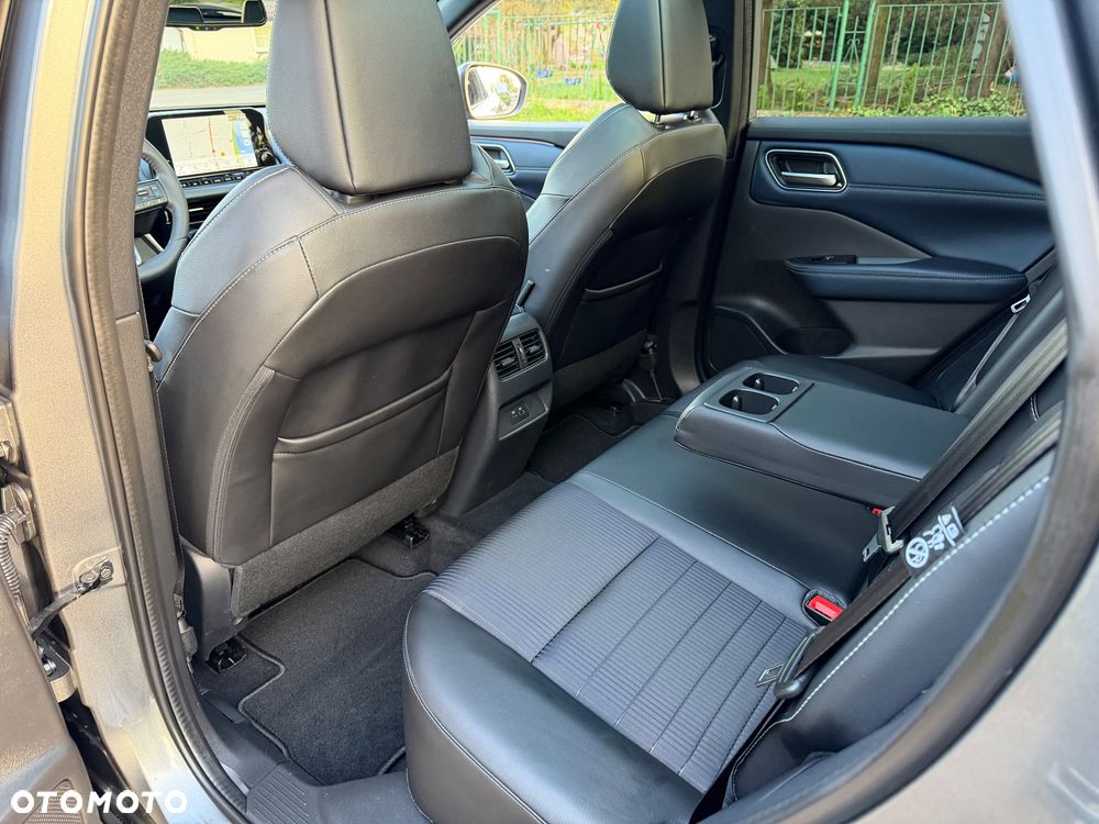 Nissan Qashqai 1.3 DIG-T MHEV Tekna - 30